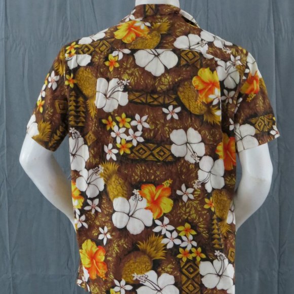 Vintage Hawaiian Shirt - Flowers on Brown by Royal Hawaiian - Men's Large - Picture 8 of 10